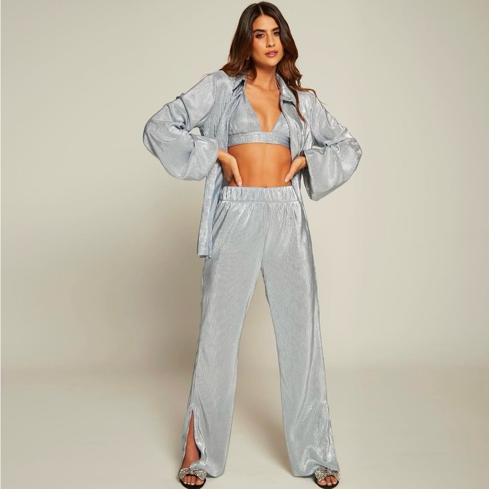 3 piece pant set. Shimmer in style with this silver pants set